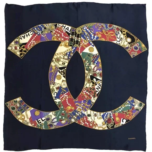 ✨🛍️ Chanel Navy Multicolor CC Jewelry Pattern Silk Scarf - Picture 1 of 2